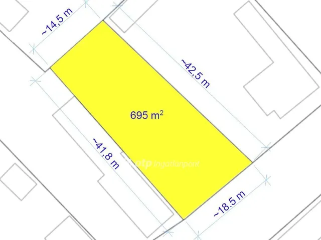 Eladó telek Poroszló 695 nm