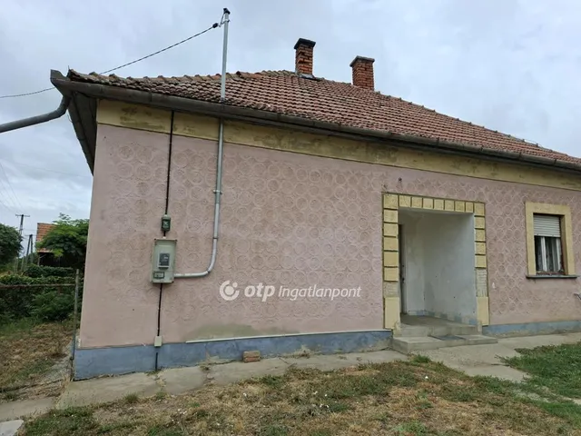 Eladó ház Egyek 83 nm