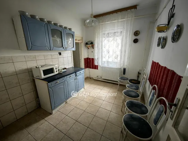 Eladó ház Bucsa 93 nm