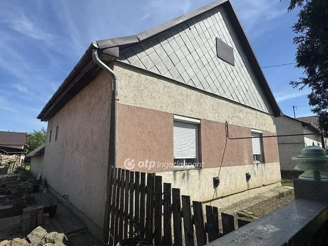 Eladó ház Kunmadaras 61 nm