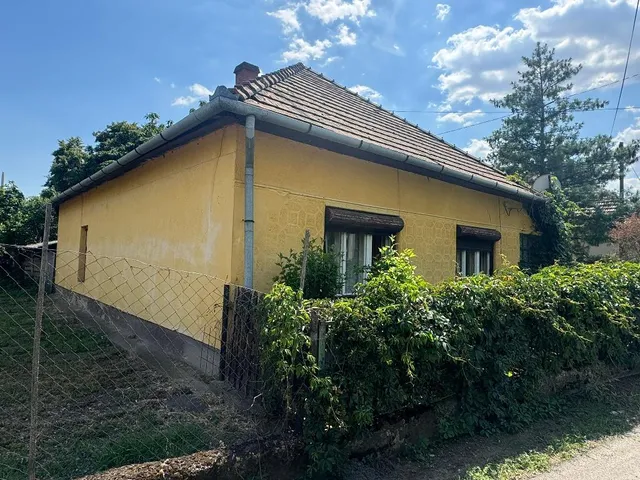 Eladó ház Poroszló 88 nm