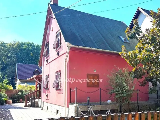 Eladó nyaraló Tiszafüred 110 nm