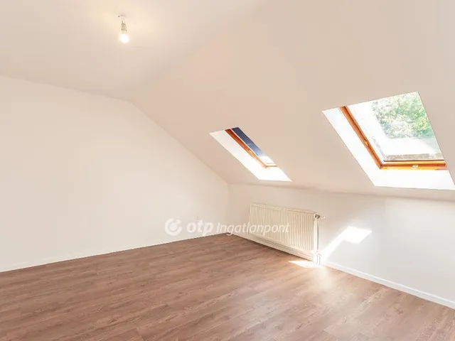 Eladó ház Szigetszentmiklós, Bucka 280 nm