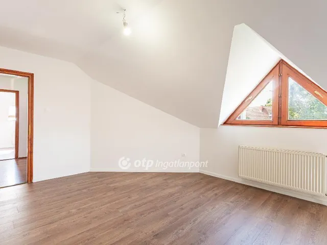 Eladó ház Szigetszentmiklós, Bucka 280 nm