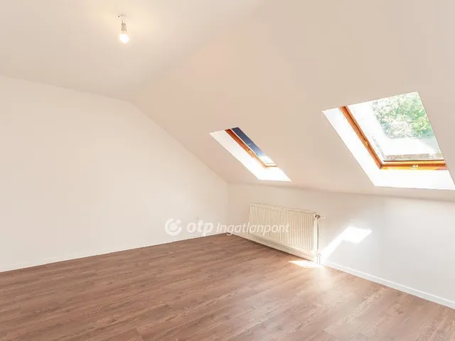 Eladó ház Szigetszentmiklós, Bucka 280 nm