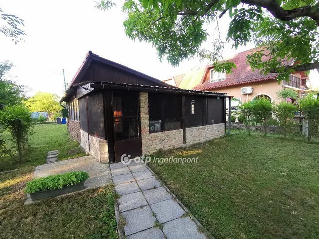 Eladó üdülő és hétvégi ház Ráckeve 36 nm