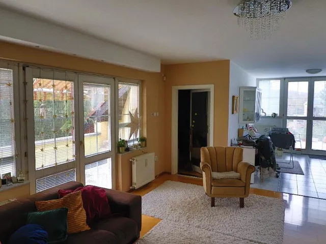 Eladó lakás Budapest II. kerület, Széphalom 104 nm