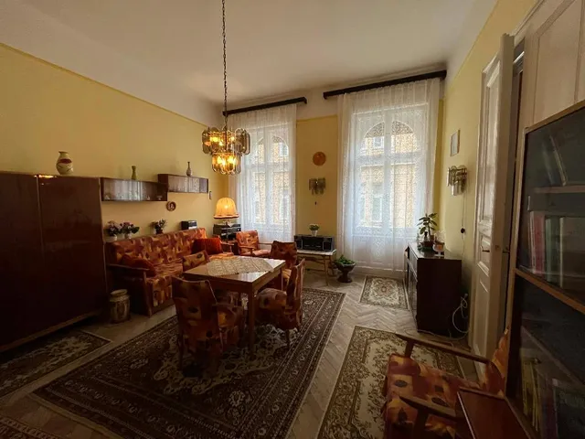 Eladó lakás Budapest VIII. kerület, Corvin negyed 70 nm