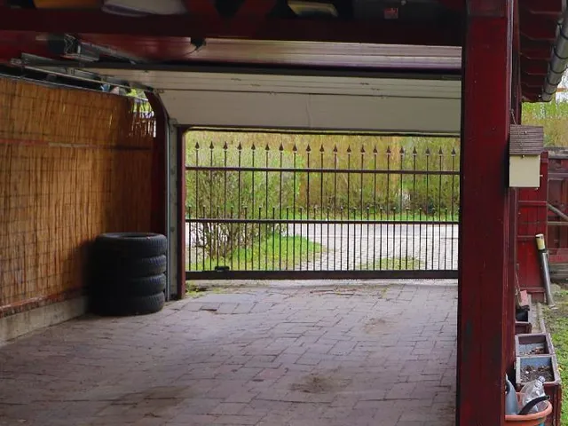 Eladó garázs Budapest II. kerület, Széphalom 21 nm