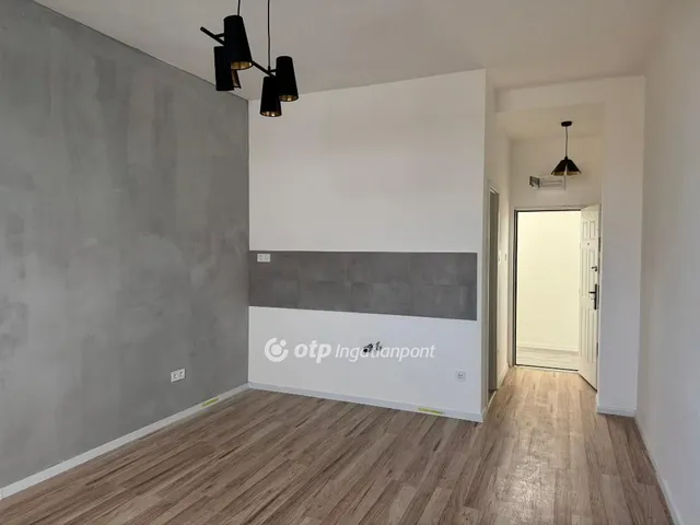 Eladó lakás Budapest XXI. kerület, Gyártelep 32 nm