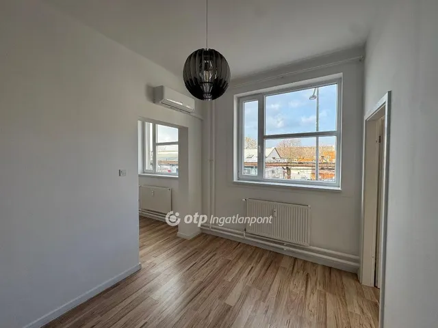Eladó lakás Budapest XXI. kerület, Gyártelep 32 nm
