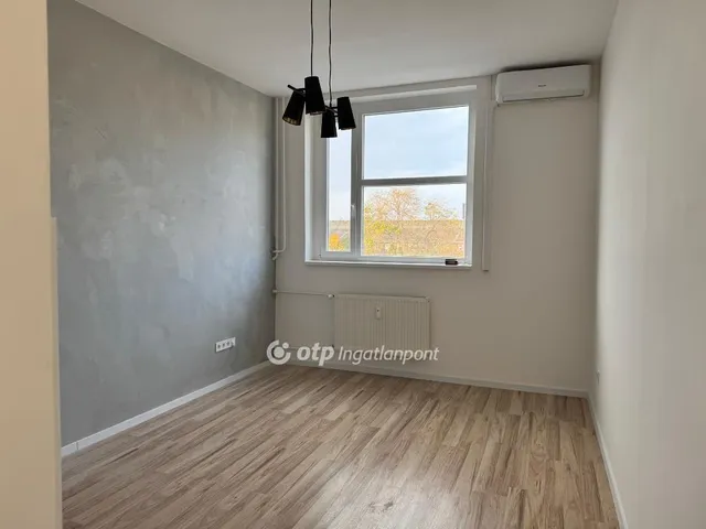 Eladó lakás Budapest XXI. kerület, Gyártelep 32 nm