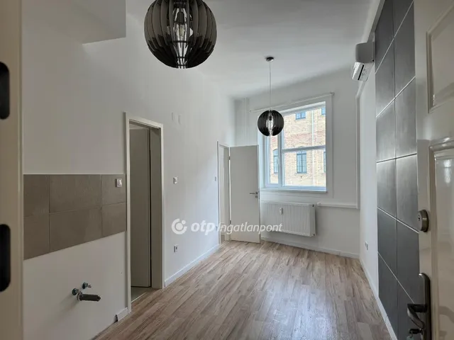 Eladó lakás Budapest XXI. kerület, Gyártelep 32 nm