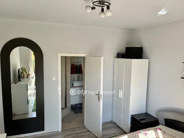 Eladó lakás Budapest IX. kerület, József Attila lakótelep 55 nm