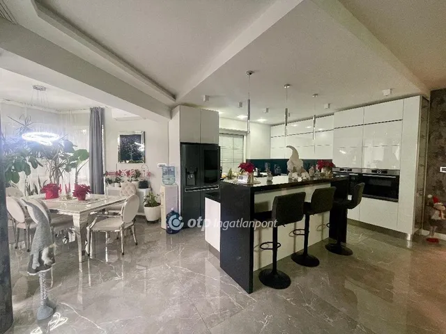 Eladó ház Biatorbágy 454 nm