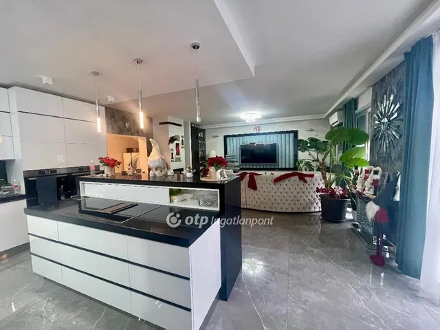 Eladó ház Biatorbágy 454 nm