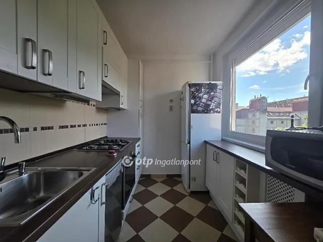Eladó lakás Budapest VIII. kerület 68 nm