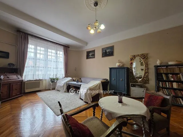Eladó lakás Budapest VIII. kerület 116 nm