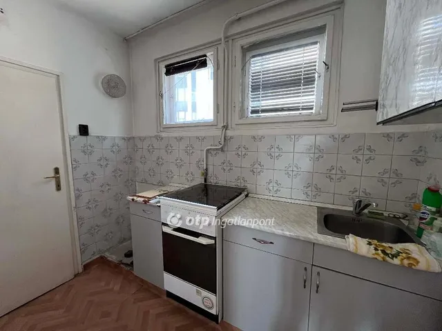 Eladó lakás Budapest VIII. kerület, II. János Pál pápa tér 63 nm