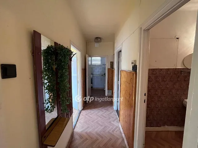 Eladó lakás Budapest VIII. kerület, II. János Pál pápa tér 63 nm