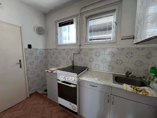 Eladó lakás Budapest VIII. kerület, II. János Pál pápa tér 63 nm