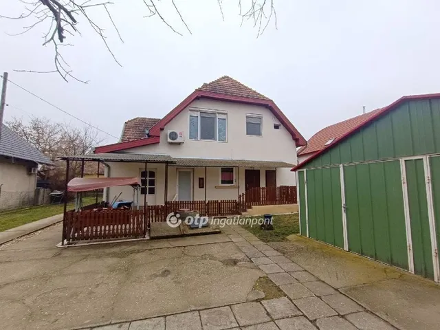 Eladó lakás Szigethalom 76 nm