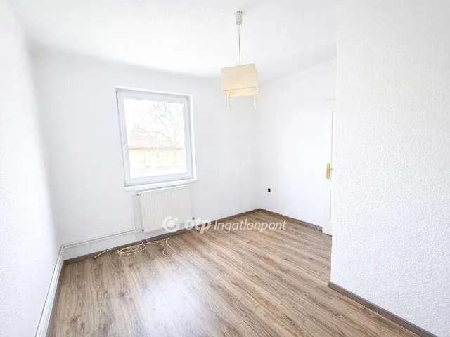 Eladó lakás Budapest XXI. kerület 111 nm