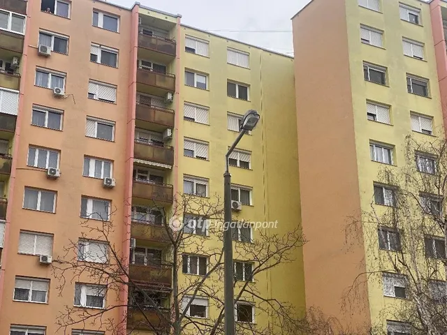 Eladó lakás Budapest X. kerület 72 nm