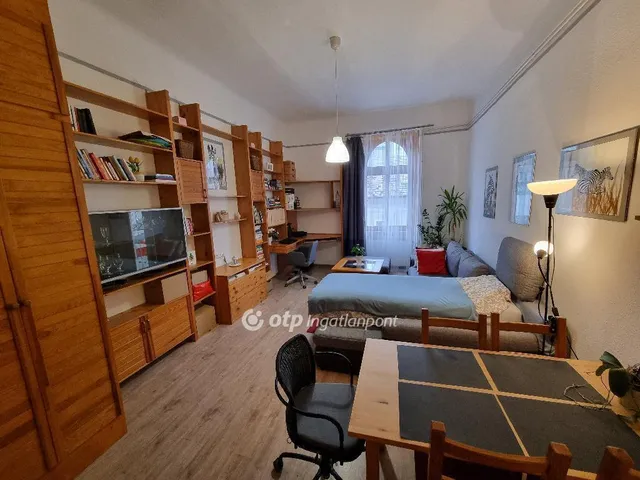 Eladó lakás Budapest XIII. kerület, Lőportárdűlő 49 nm