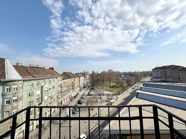 Eladó lakás Budapest VIII. kerület 93 nm