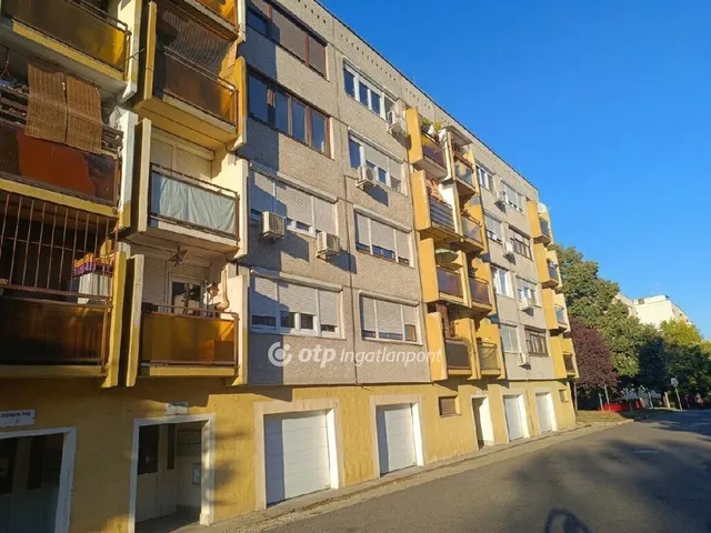 Eladó lakás Budapest XVI. kerület, Mátyásföld 81 nm