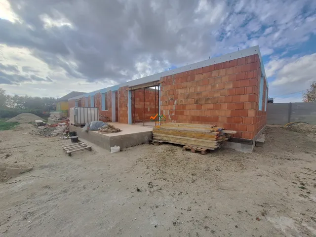 Eladó ház Szigetcsép 85 nm