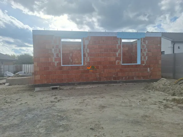 Eladó ház Szigetcsép 85 nm