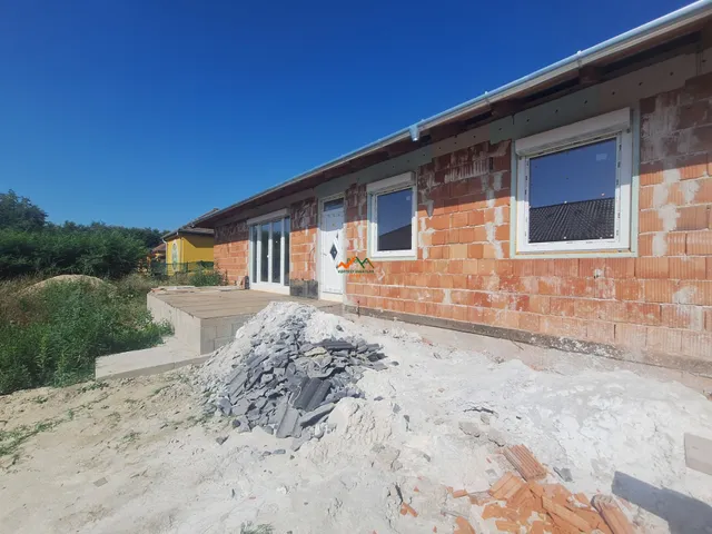 Eladó ház Szigetcsép 85 nm