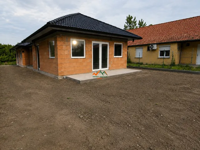Eladó ház Kiskunlacháza 72 nm