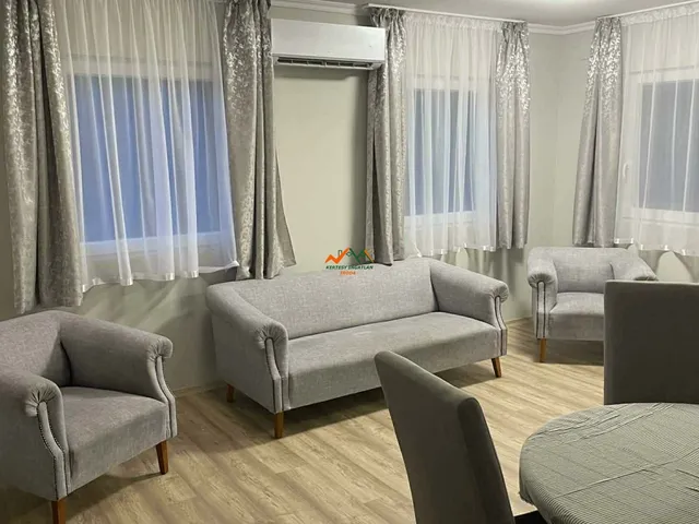 Kiadó ház Szigethalom 85 nm