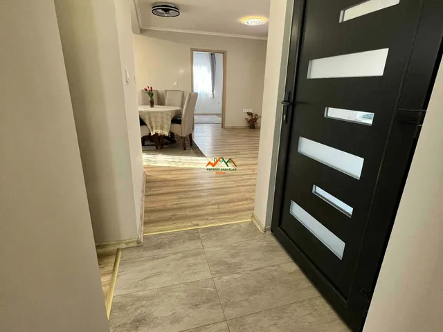 Kiadó ház Szigethalom 85 nm