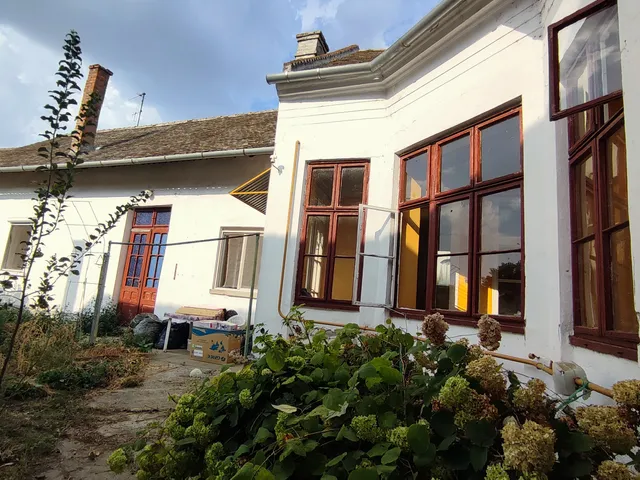Eladó ház Makó 145 nm