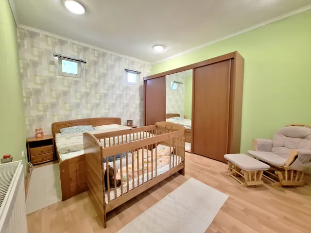 Eladó ház Makó, Újváros 130 nm