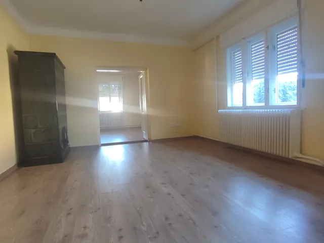 Eladó ház Szeged, Petőfitelep 80 nm