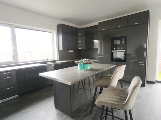 Eladó ház Szeged, Újszeged 132 nm