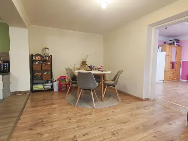 Eladó ház Makó, Táncsics telep 67 nm