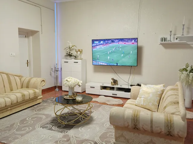 Eladó ház Makó, Újváros 166 nm