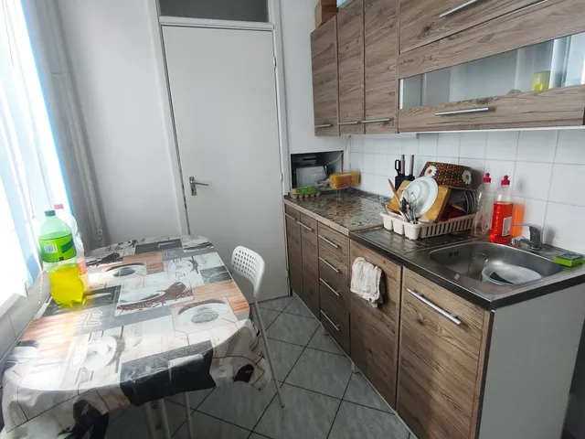 Eladó lakás Szeged, Makkosház 47 nm