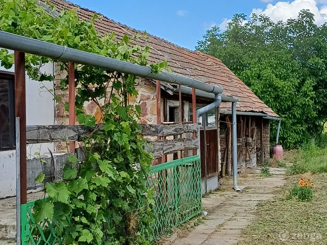 Eladó ház Szőlősgyörök 100 nm