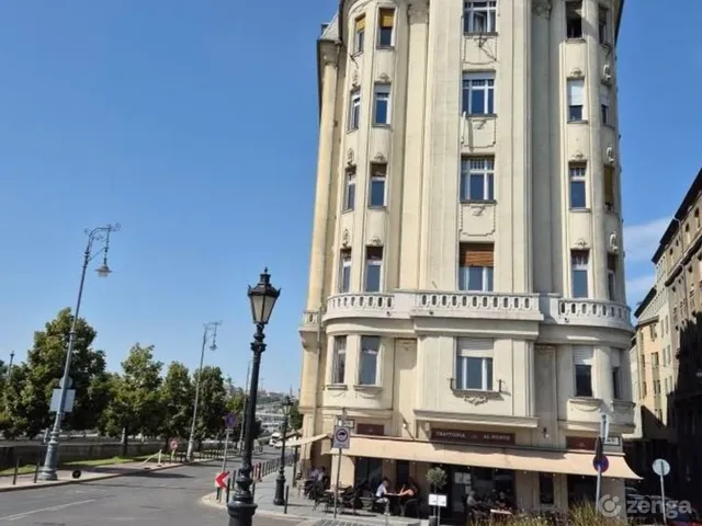 Eladó lakás Budapest V. kerület, Belváros 92 nm