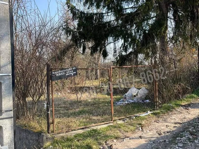 Eladó telek Dunaújváros, Óváros 775 nm