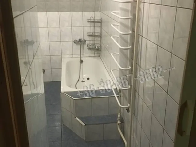 Eladó lakás Dunaújváros 69 nm