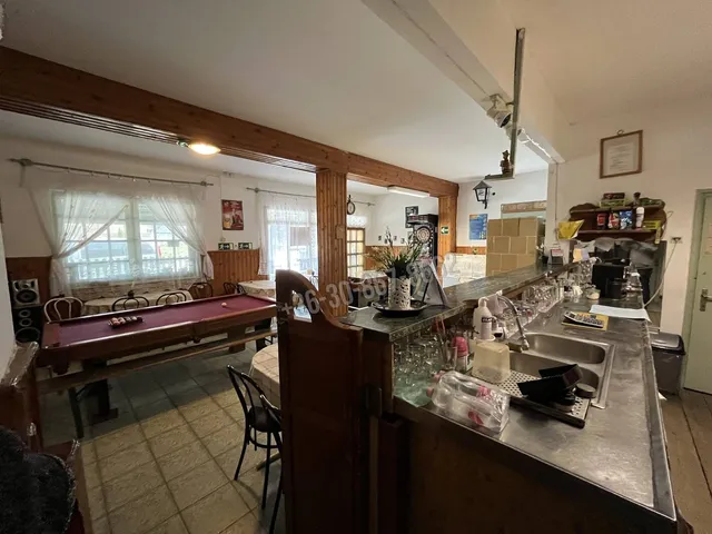 Eladó kereskedelmi és ipari ingatlan Alsószentiván 120 nm