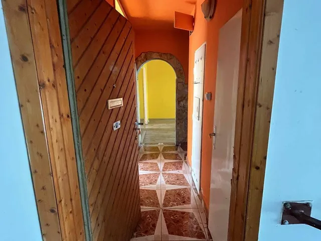Eladó lakás Dunaújváros, Bóna István utca 59 nm